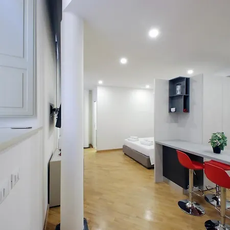 Trevi - Barberini Apartment *